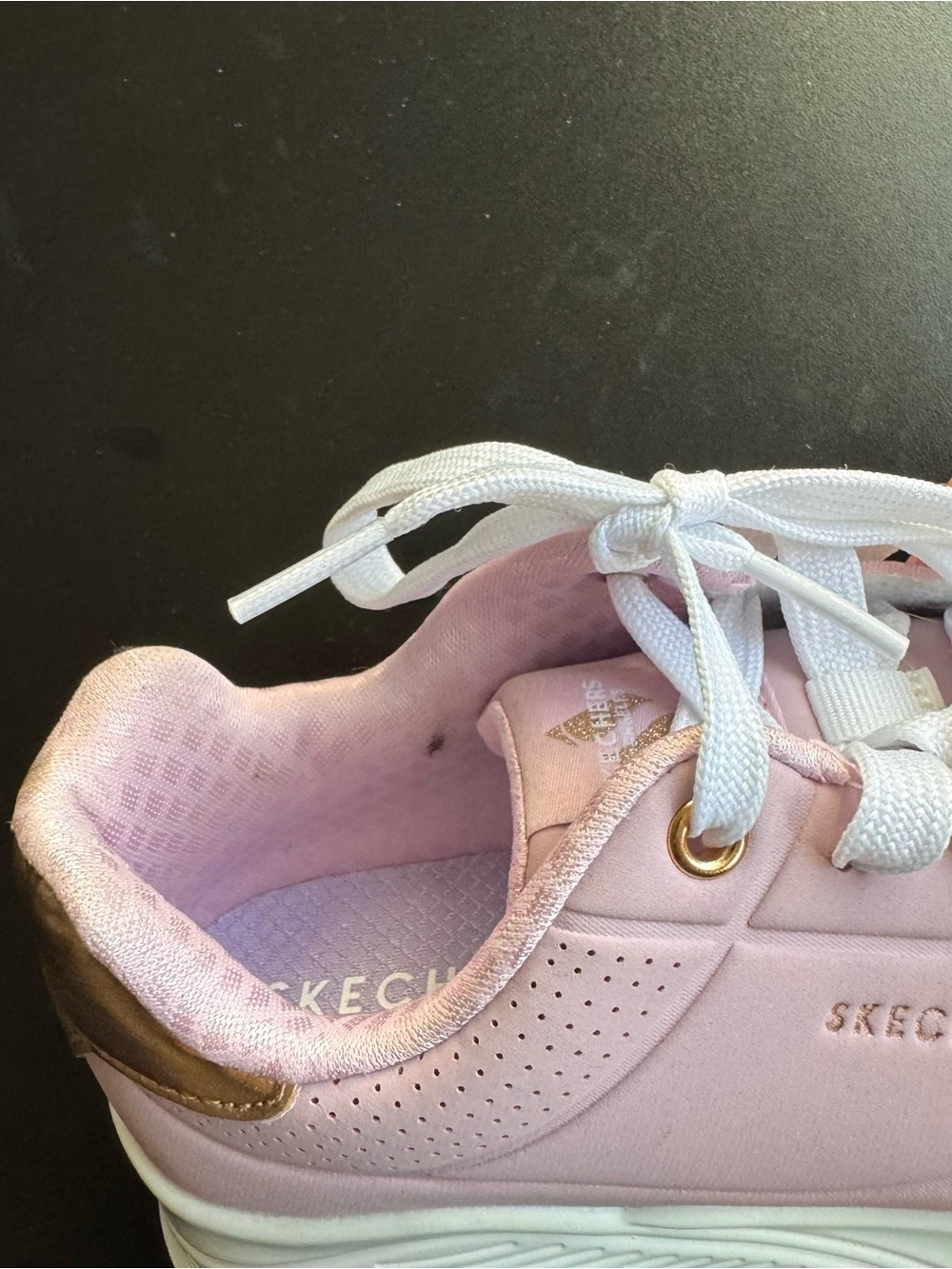 Sketchers UNO Gen1 Shimmer Away Sneakers Size: 1, NWOT - Picture 8 of 8